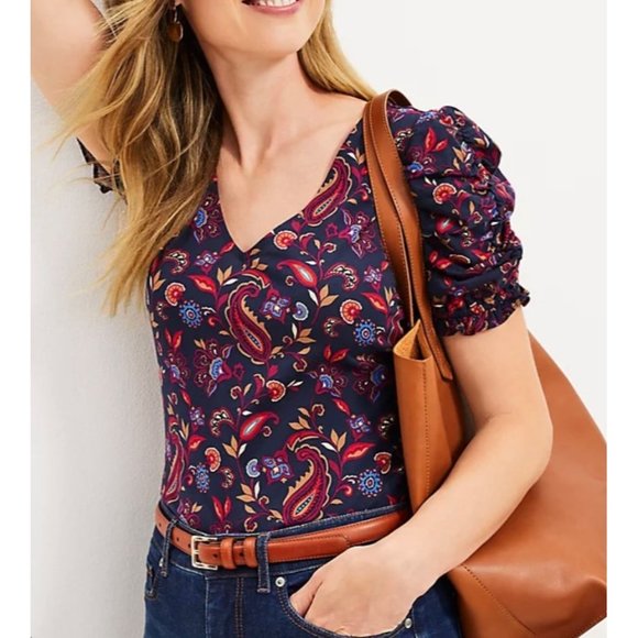 LOFT Women Paisley Ruffle Cinched Sleeve V-Neck Top Small - Picture 16 of 16